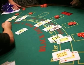 A card counting blackjack player