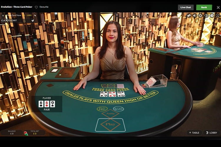 Live Three Card Poker - in-game view