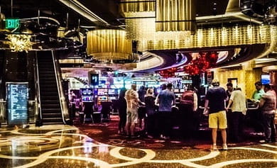  um casino de luxo em toda a sua glória 