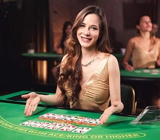 Dealeri live pentru jocuri poker