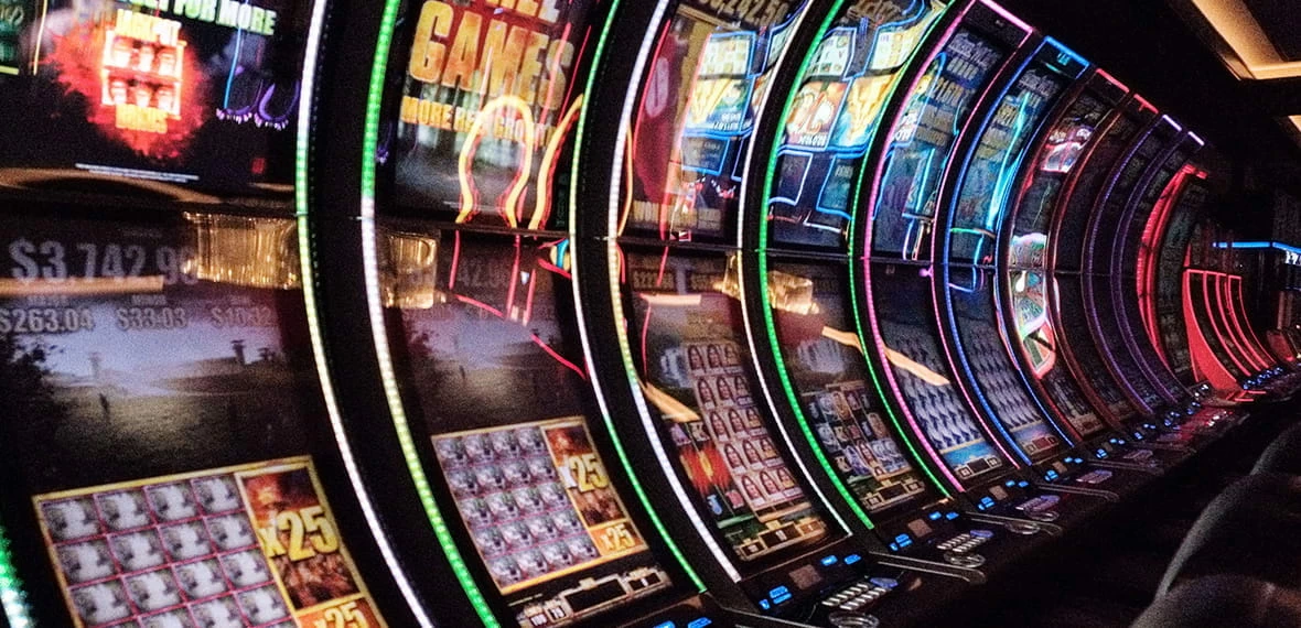 Best Time To Play Slots At Casino Best Time to Play Slots - Tips and Tricks on Becoming a Slot Expert
